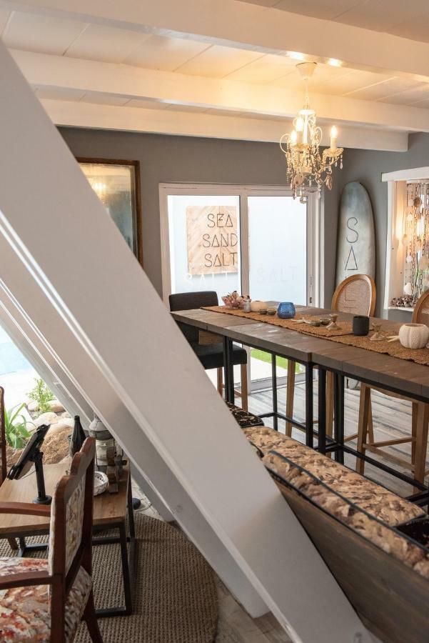 Salt Boutique Guesthouse By Curiocity (Adults Only) Bloubergstrand Exterior photo