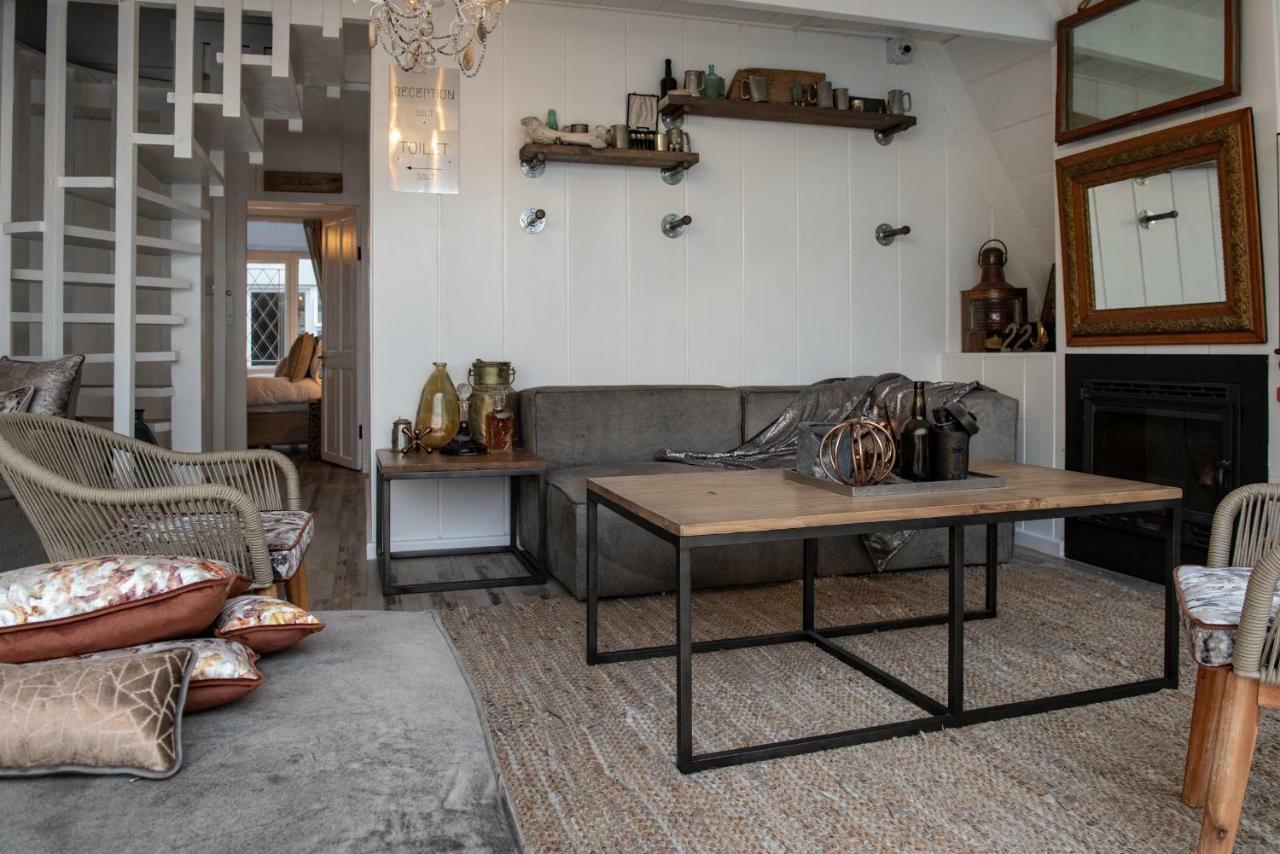 Salt Boutique Guesthouse By Curiocity (Adults Only) Bloubergstrand Exterior photo