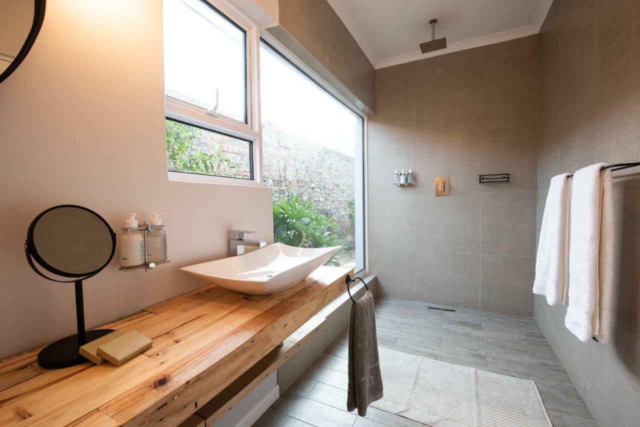 Salt Boutique Guesthouse By Curiocity (Adults Only) Bloubergstrand Exterior photo